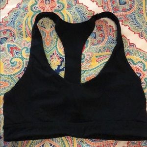 Black Lululemon sports bra